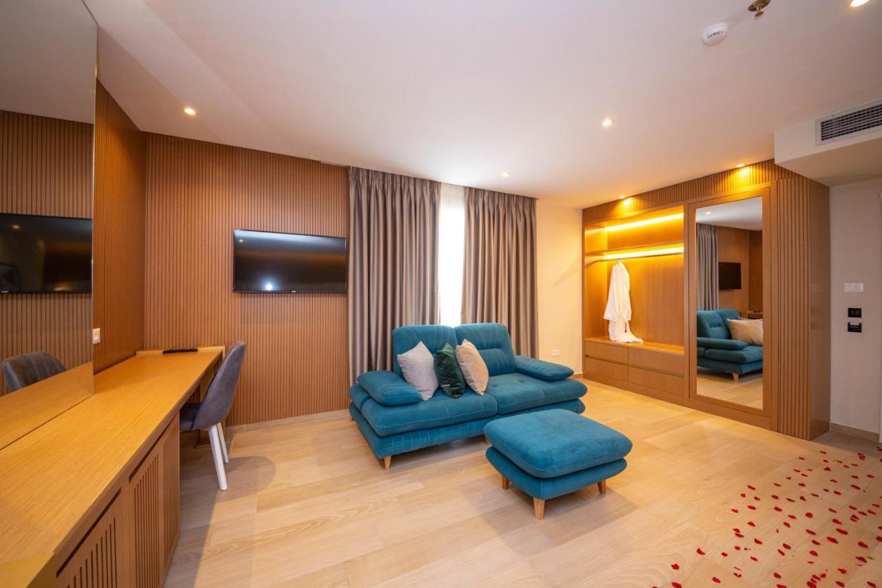 Merar Hotel Golem  Dış mekan fotoğraf